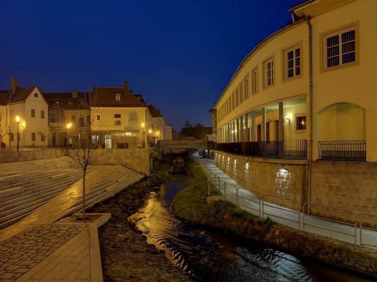 Apartman Rose Eger Bagian luar foto